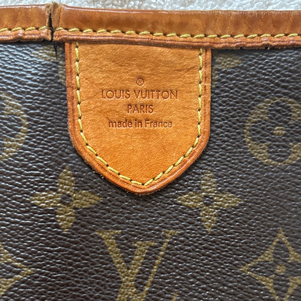 Louis Vuitton Dark Brown Monogram Shoulder Bag - Picture 2 of 9